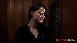 Porn Chinaसुंदर गाजर वाली माँ खिलौने से खेलती है
