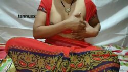 Sexy Xxx BFबीवी और सहेली की एक साथ चुदाई